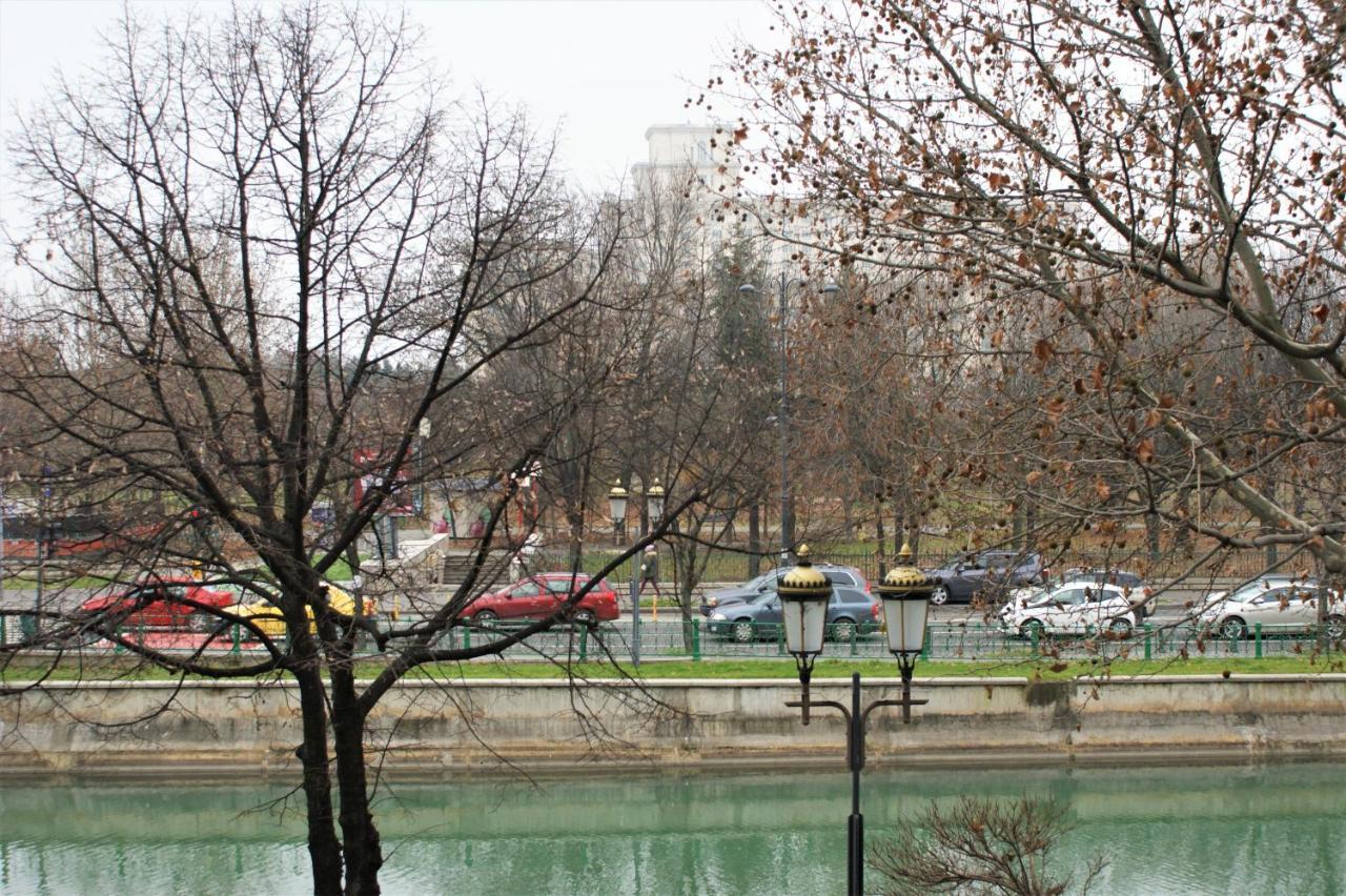 On The River Ultra Central Suites Bükreş Dış mekan fotoğraf